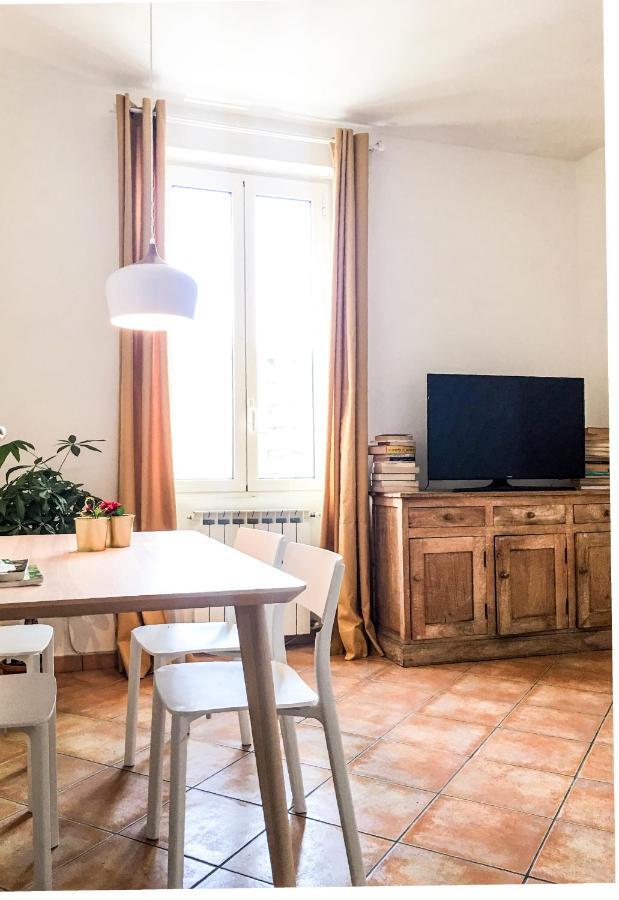 Panoramic Castle Apt Trastevere Roma Oda fotoğraf